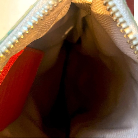 Coach Hampton Swingpack - GUC - Picture 7 of 8